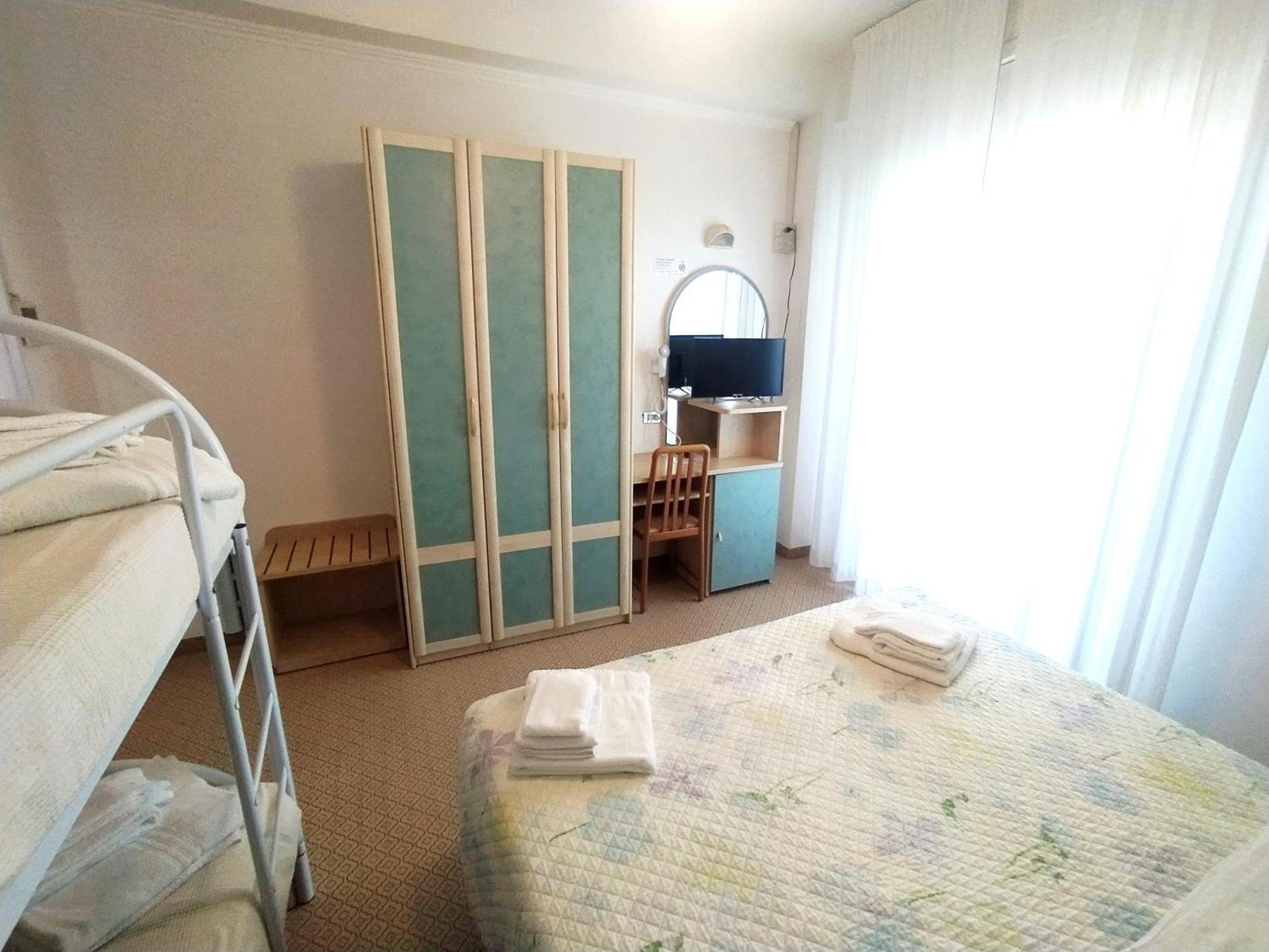 Hotel Milord تْشيزيناتيكو المظهر الخارجي الصورة