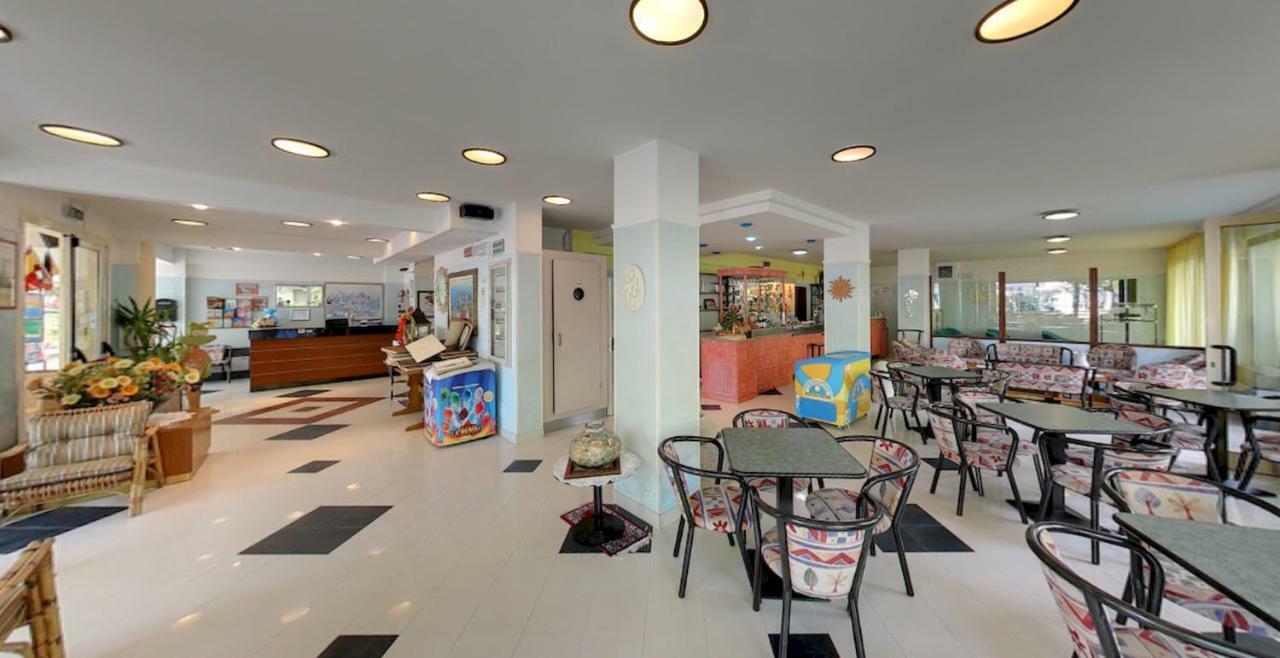 Hotel Milord تْشيزيناتيكو المظهر الخارجي الصورة