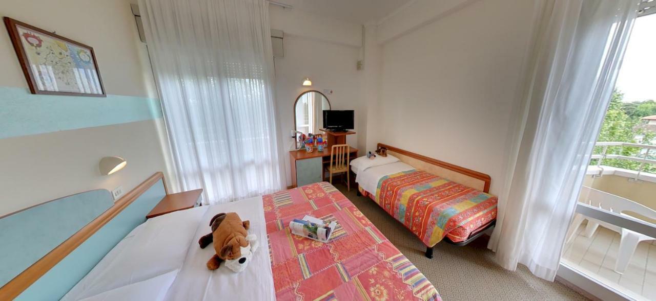 Hotel Milord تْشيزيناتيكو المظهر الخارجي الصورة